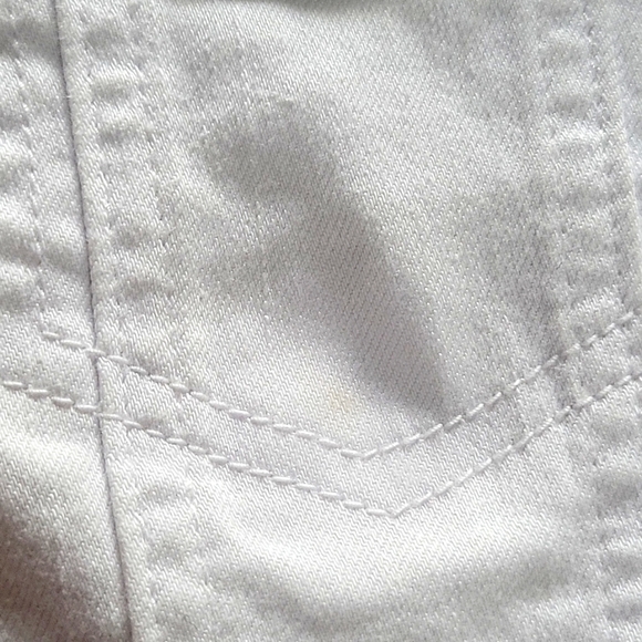 Jean jacket - Picture 4 of 7